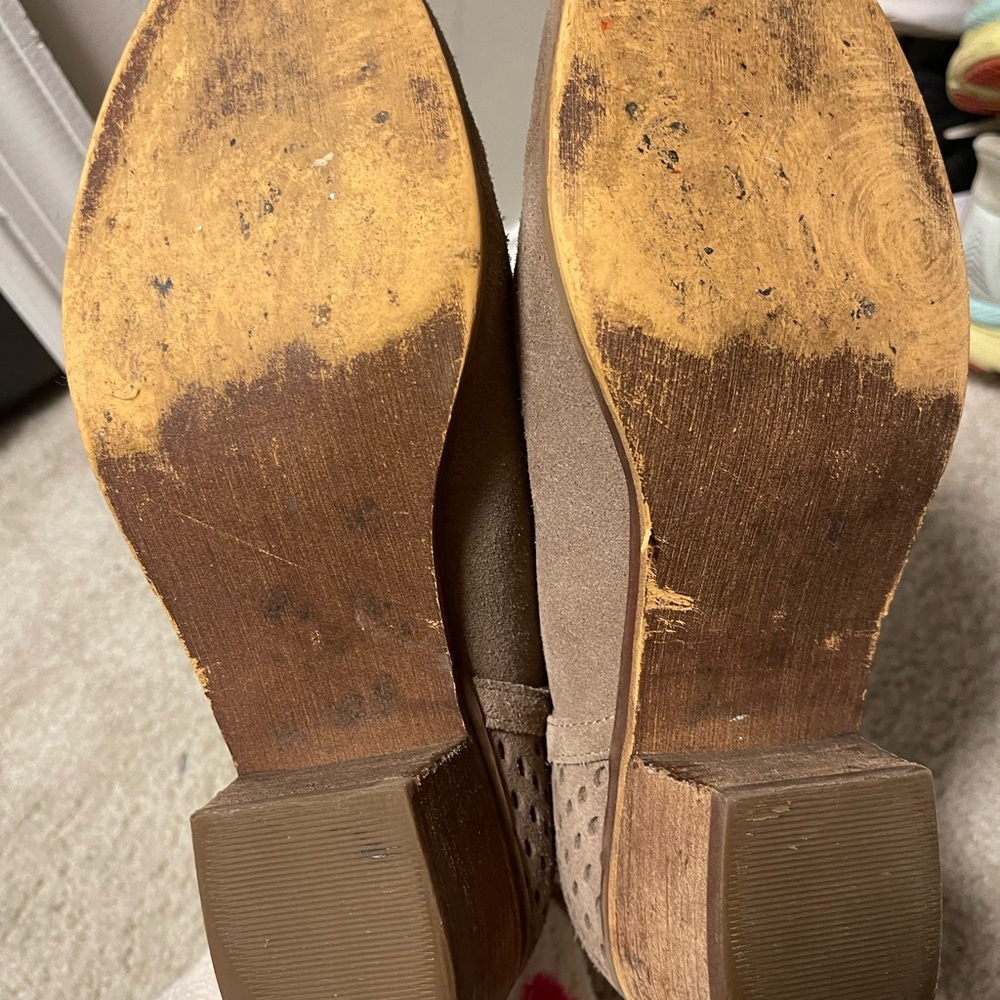 Booties - Picture 5 of 5